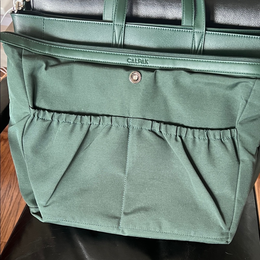 Calpak Haven 16 inch Forest Green Leather Tote - Picture 8 of 10